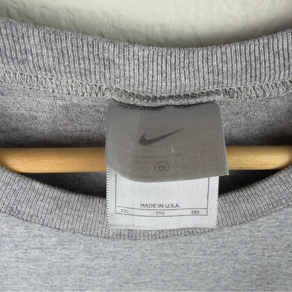 Vintage Nike Tank Top Men’s XXL Gray Tag Y2K Made In USA - Picture 3 of 3